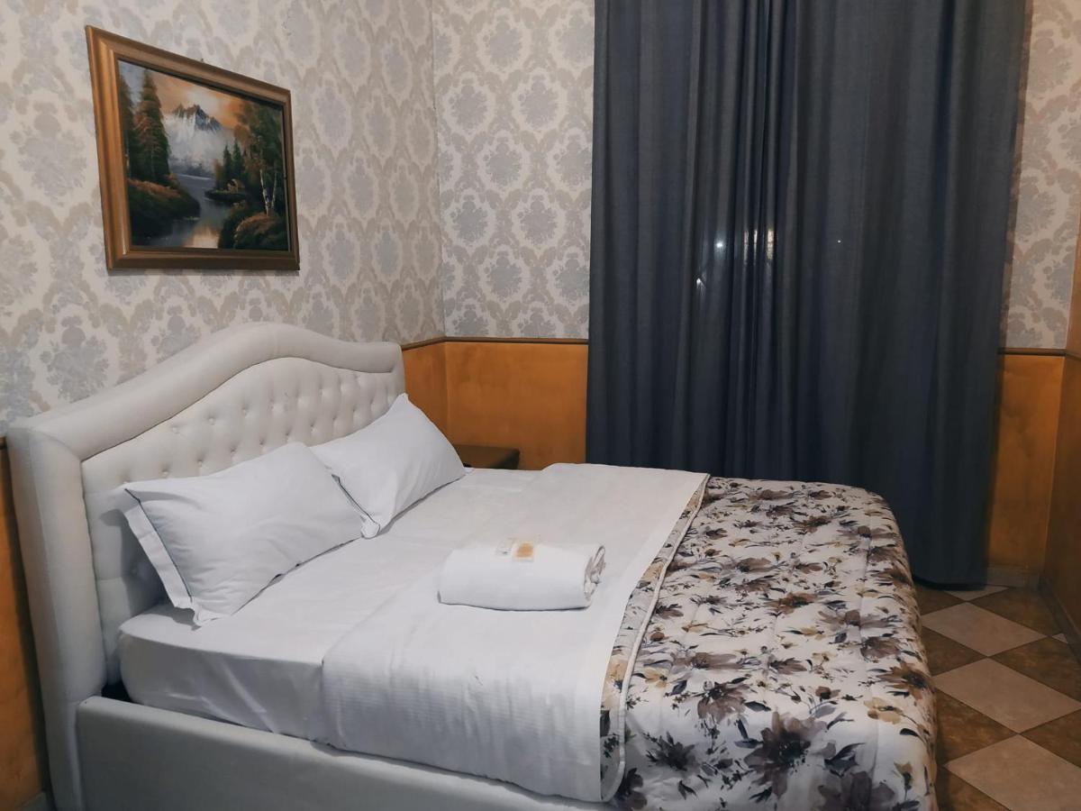 Cattaneo Accomodation Рим Екстер'єр фото