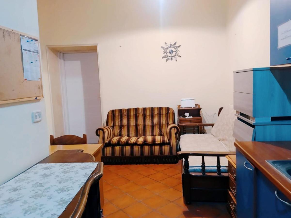 Cattaneo Accomodation Рим Екстер'єр фото